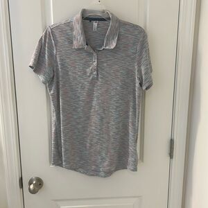 Men’s Adidas athletic shirt. Size medium. Like new condition.